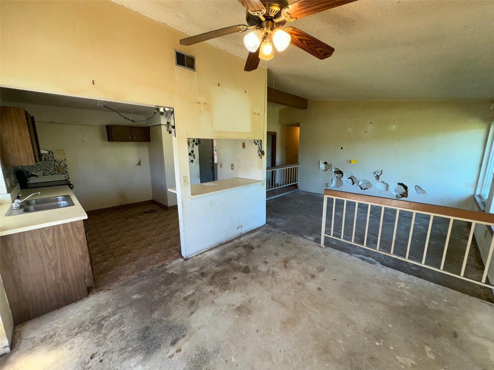 857 E FLAG LN, KISSIMMEE, FL, 34759