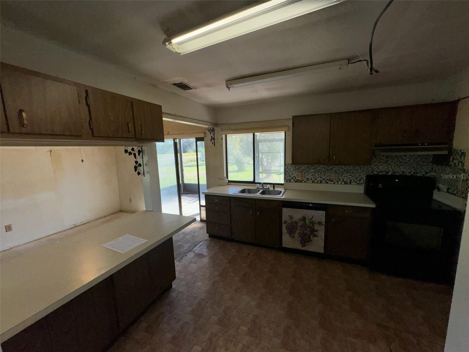857 E FLAG LN, KISSIMMEE, FL, 34759