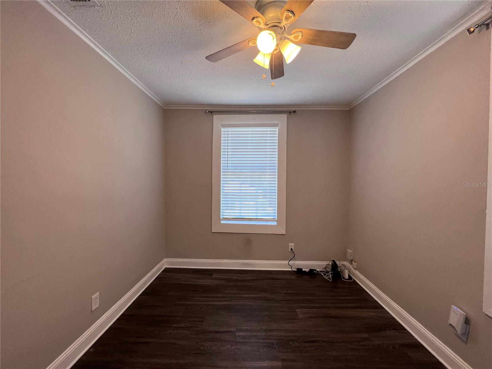 905 E 24TH AVE #B, TAMPA, FL, 33605