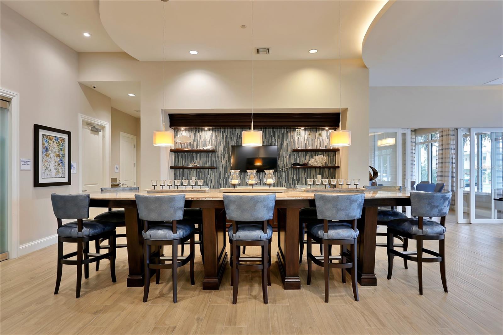 1325 SNELL ISLE BLVD NE #709, ST PETERSBURG, FL, 33704
