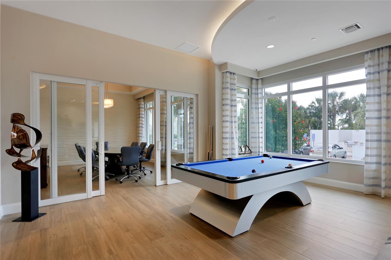 1325 SNELL ISLE BLVD NE #709, ST PETERSBURG, FL, 33704