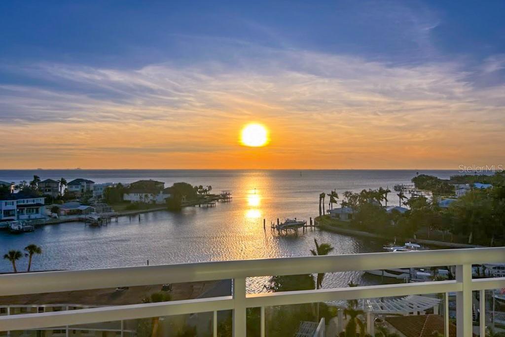 1325 SNELL ISLE BLVD NE #709, ST PETERSBURG, FL, 33704