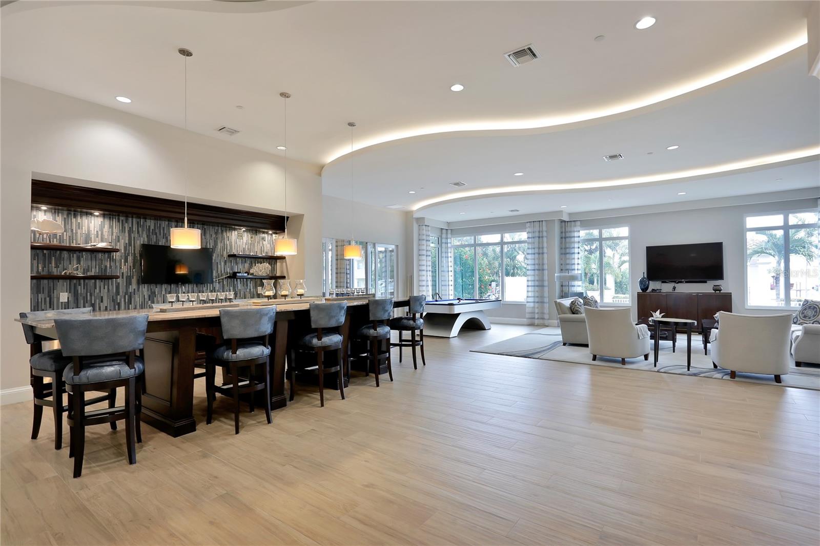 1325 SNELL ISLE BLVD NE #709, ST PETERSBURG, FL, 33704