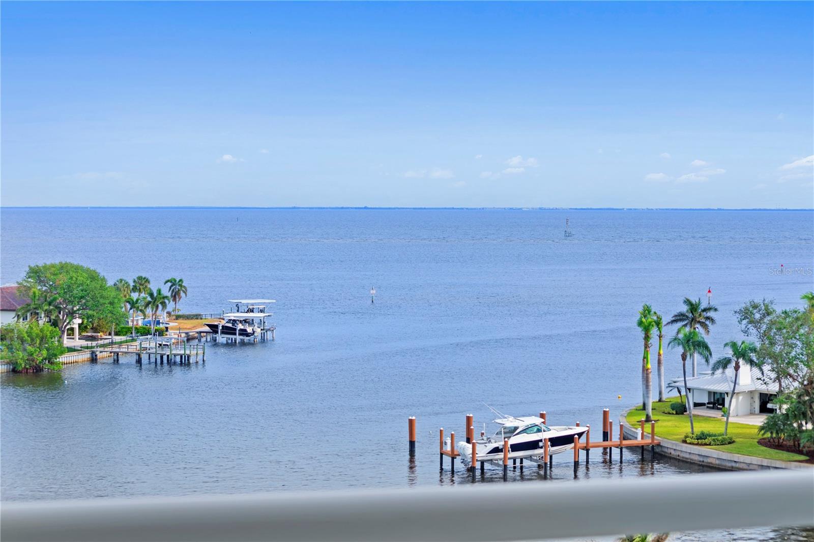 1325 SNELL ISLE BLVD NE #709, ST PETERSBURG, FL, 33704
