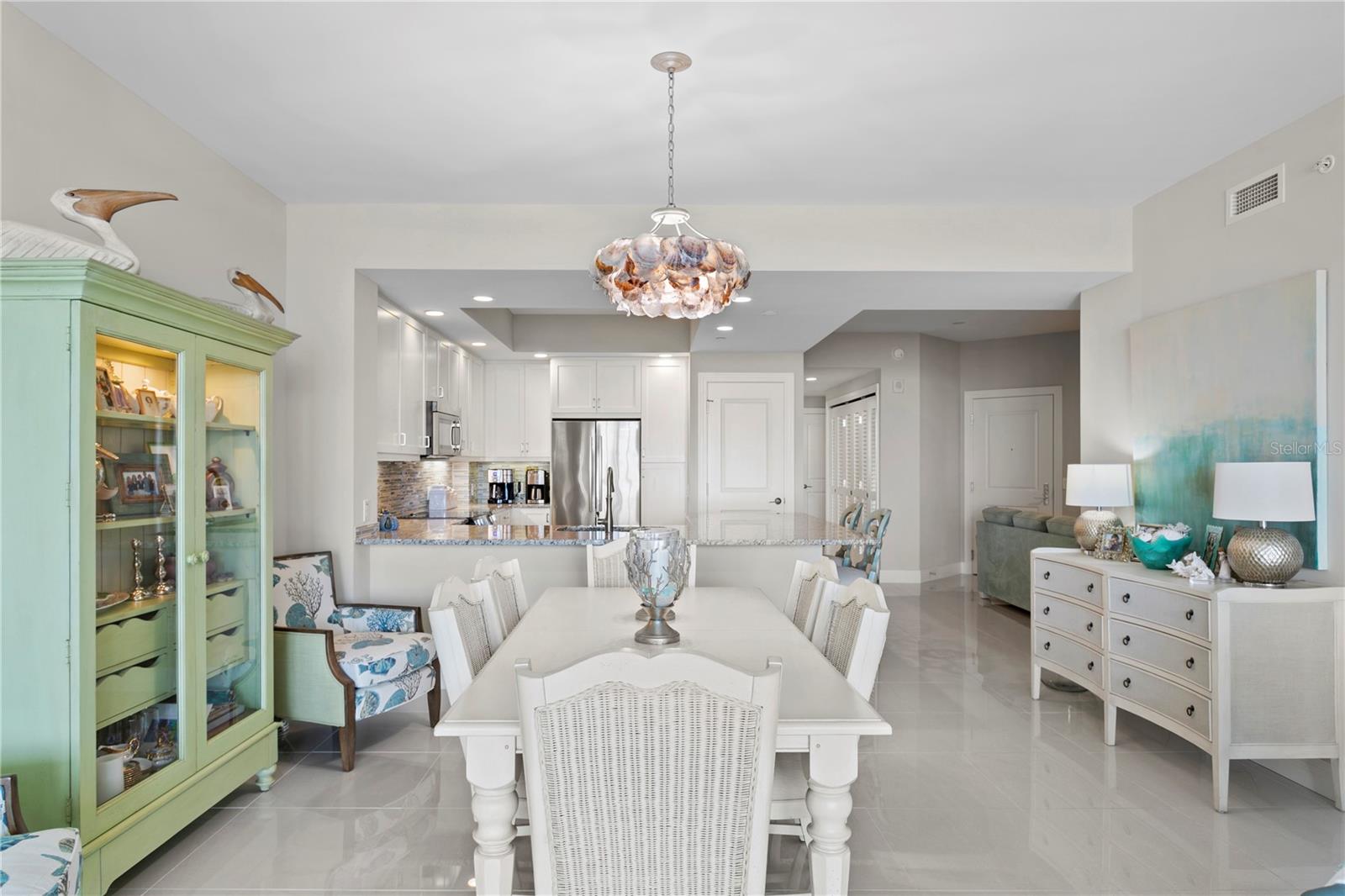 1325 SNELL ISLE BLVD NE #709, ST PETERSBURG, FL, 33704