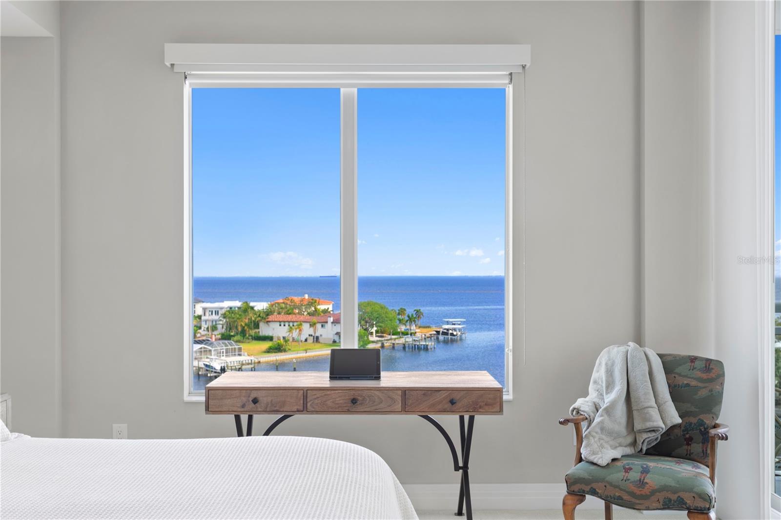1325 SNELL ISLE BLVD NE #709, ST PETERSBURG, FL, 33704