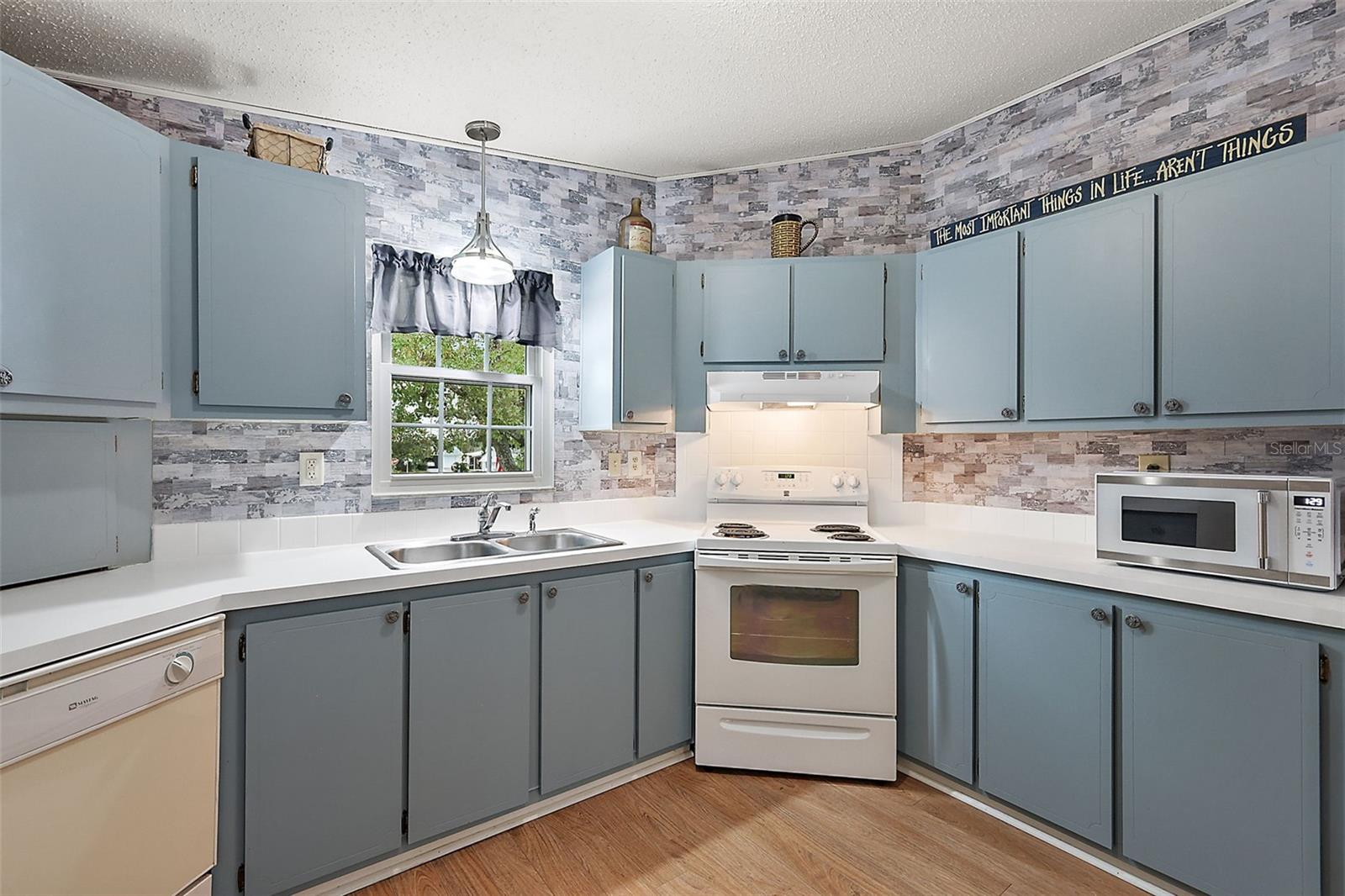 1619 MYRTLE BEACH DR, THE VILLAGES, FL, 32159