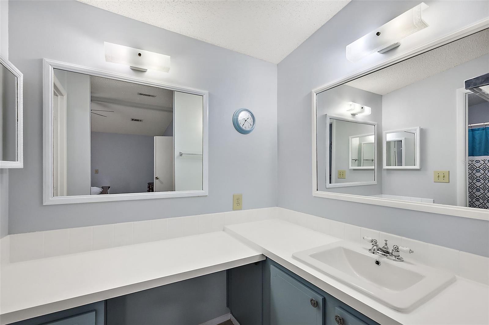 1619 MYRTLE BEACH DR, THE VILLAGES, FL, 32159