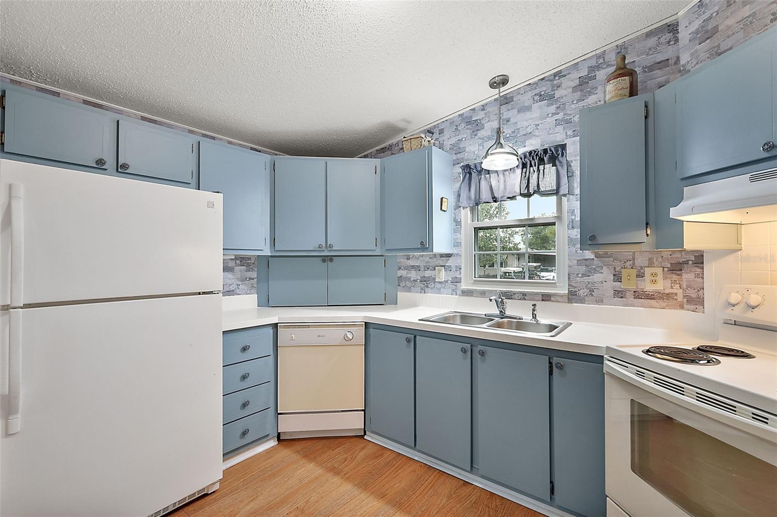 1619 MYRTLE BEACH DR, THE VILLAGES, FL, 32159