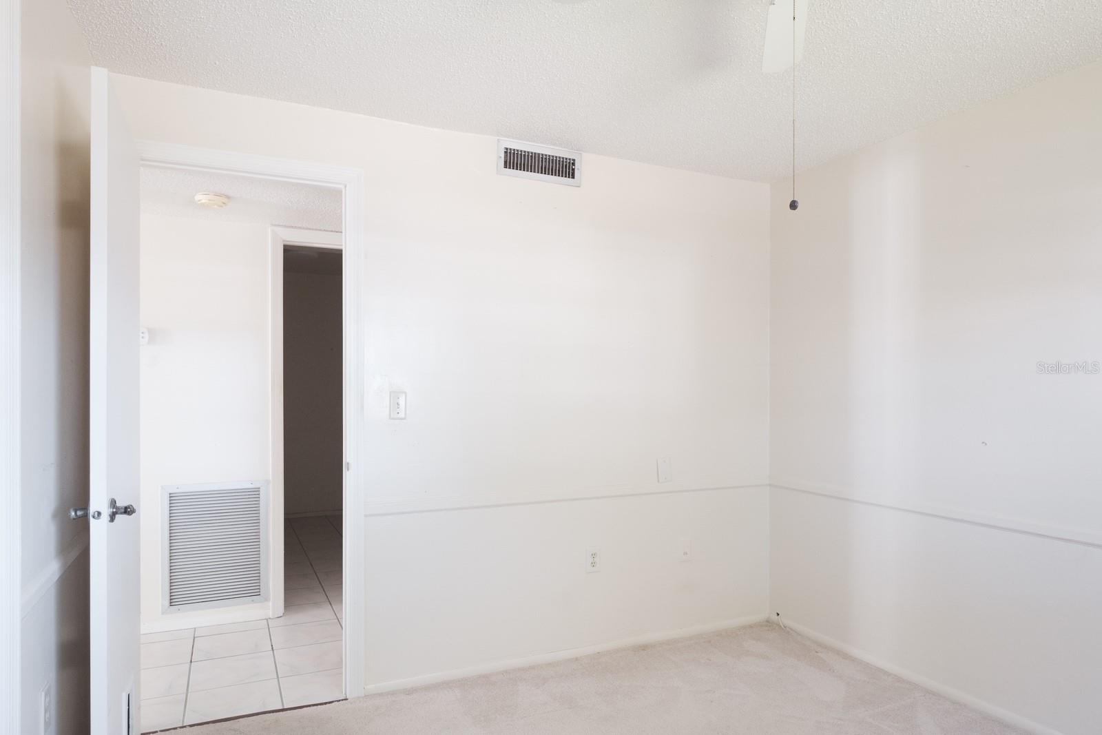 1727 BELLEAIR FOREST DR #B, BELLEAIR, FL, 33756