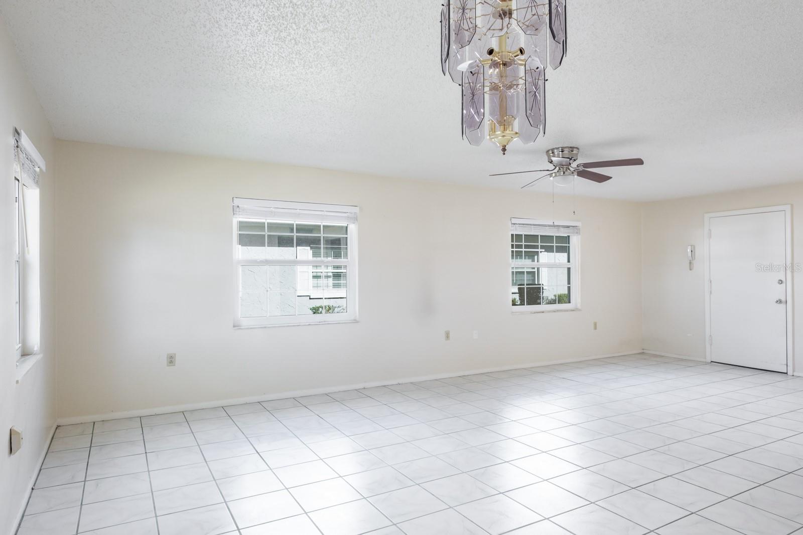 1727 BELLEAIR FOREST DR #B, BELLEAIR, FL, 33756