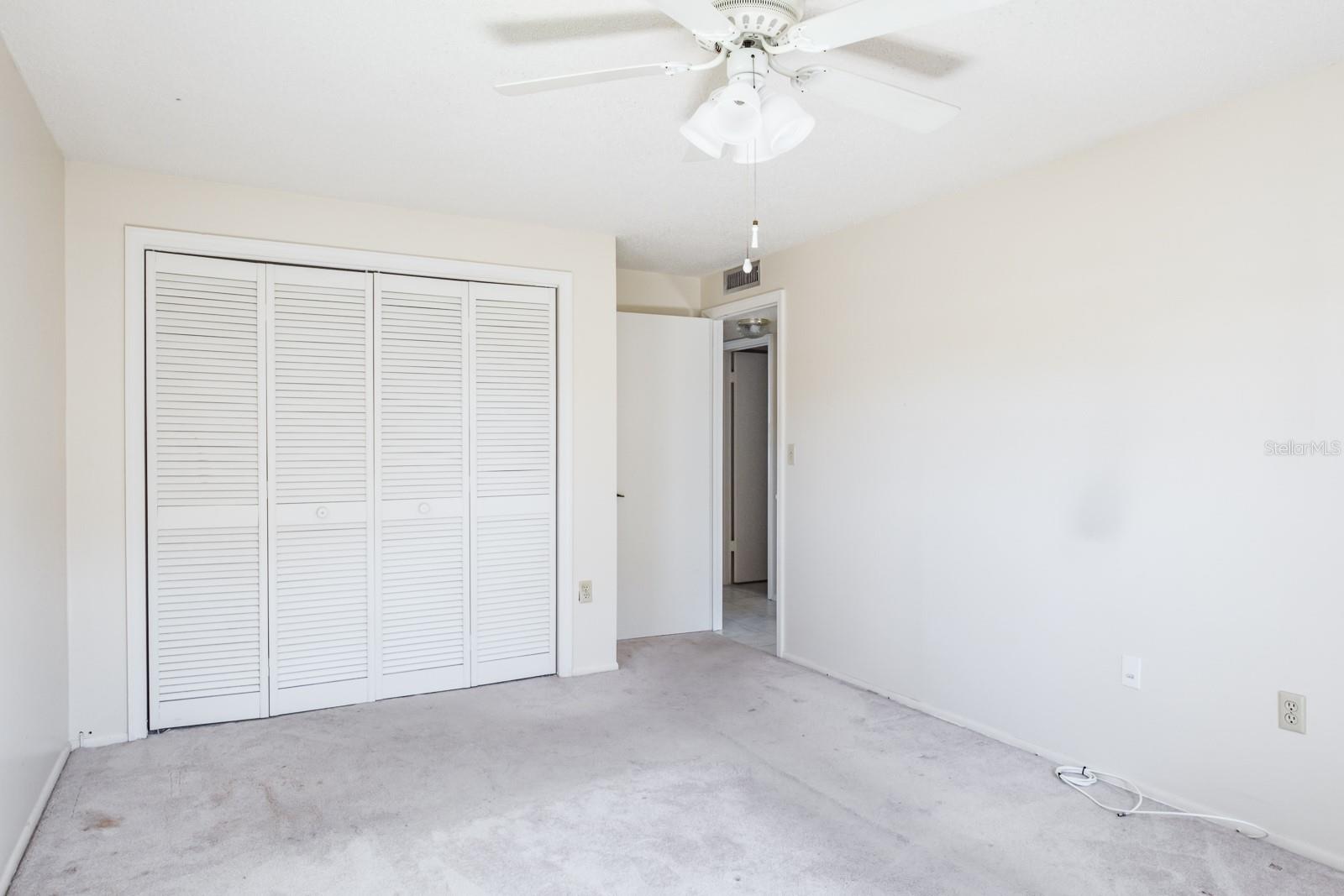 1727 BELLEAIR FOREST DR #B, BELLEAIR, FL, 33756