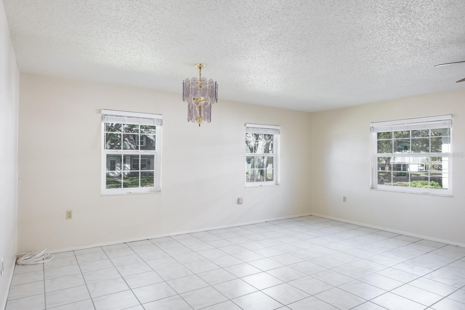 1727 BELLEAIR FOREST DR #B, BELLEAIR, FL, 33756