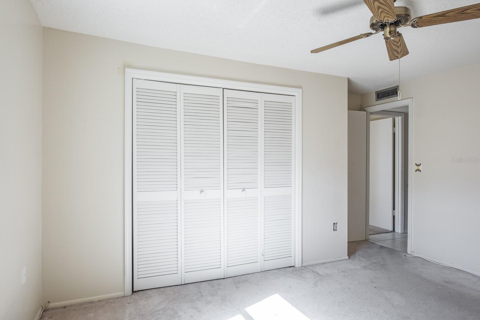 1727 BELLEAIR FOREST DR #B, BELLEAIR, FL, 33756