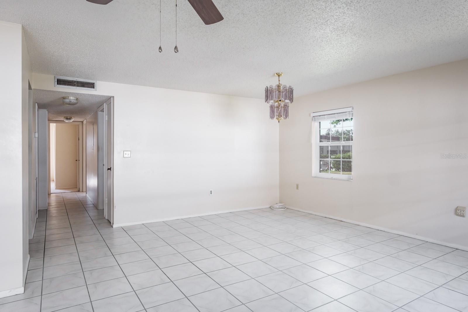 1727 BELLEAIR FOREST DR #B, BELLEAIR, FL, 33756