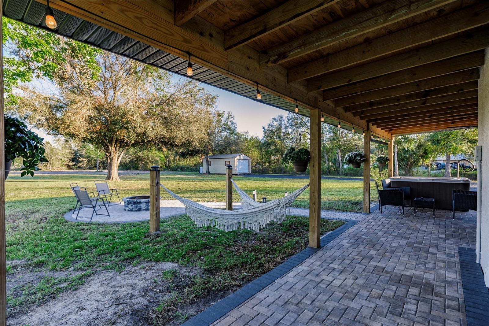 1010 ROBINHOOD DR, PUNTA GORDA, FL, 33982