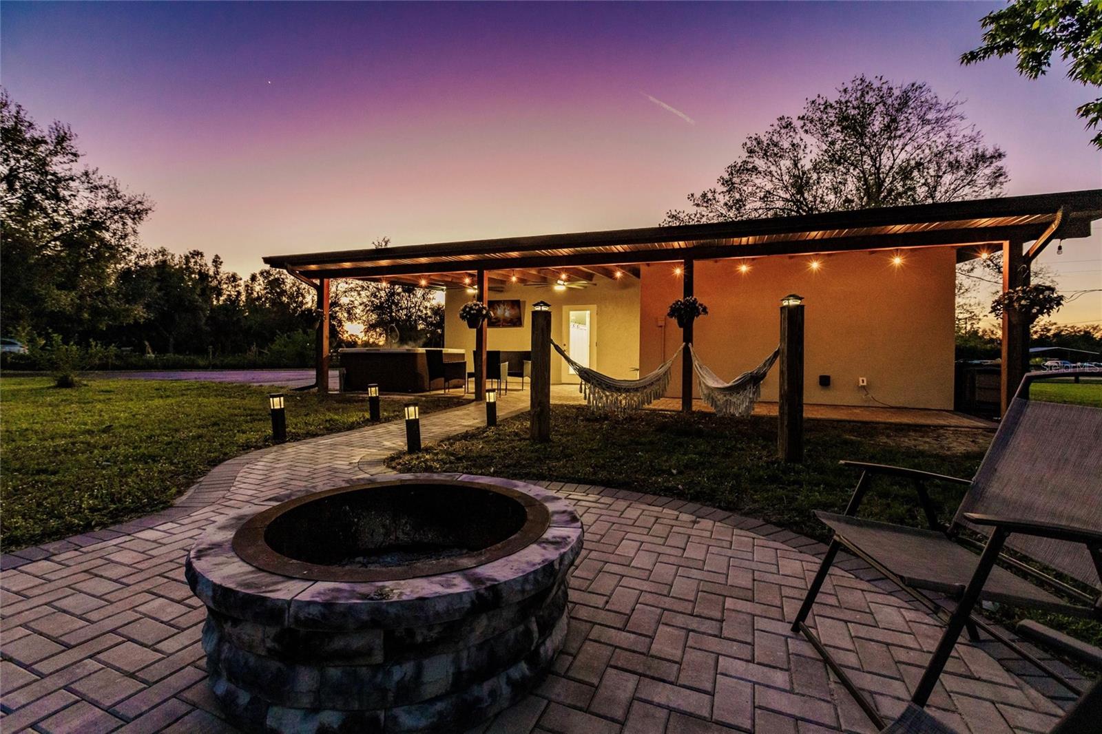 1010 ROBINHOOD DR, PUNTA GORDA, FL, 33982