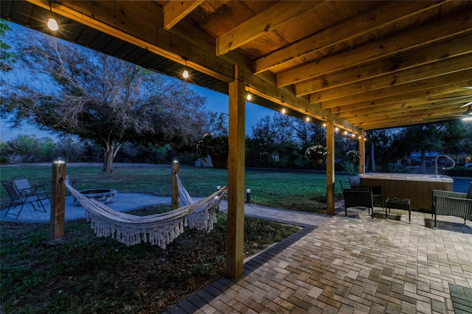 1010 ROBINHOOD DR, PUNTA GORDA, FL, 33982