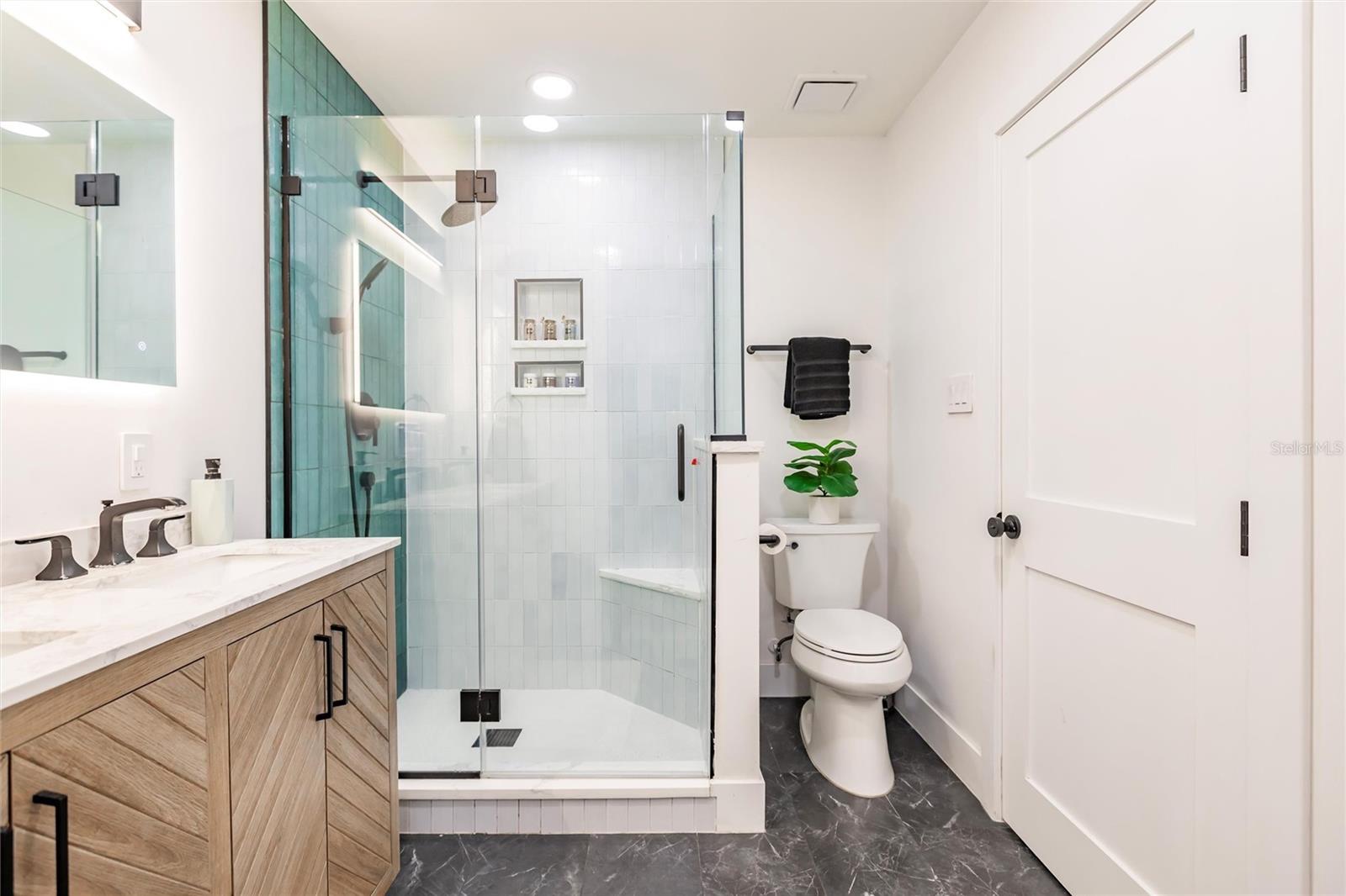 1010 ROBINHOOD DR, PUNTA GORDA, FL, 33982