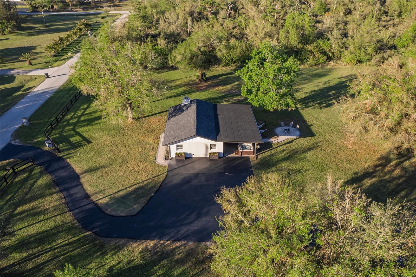 1010 ROBINHOOD DR, PUNTA GORDA, FL, 33982