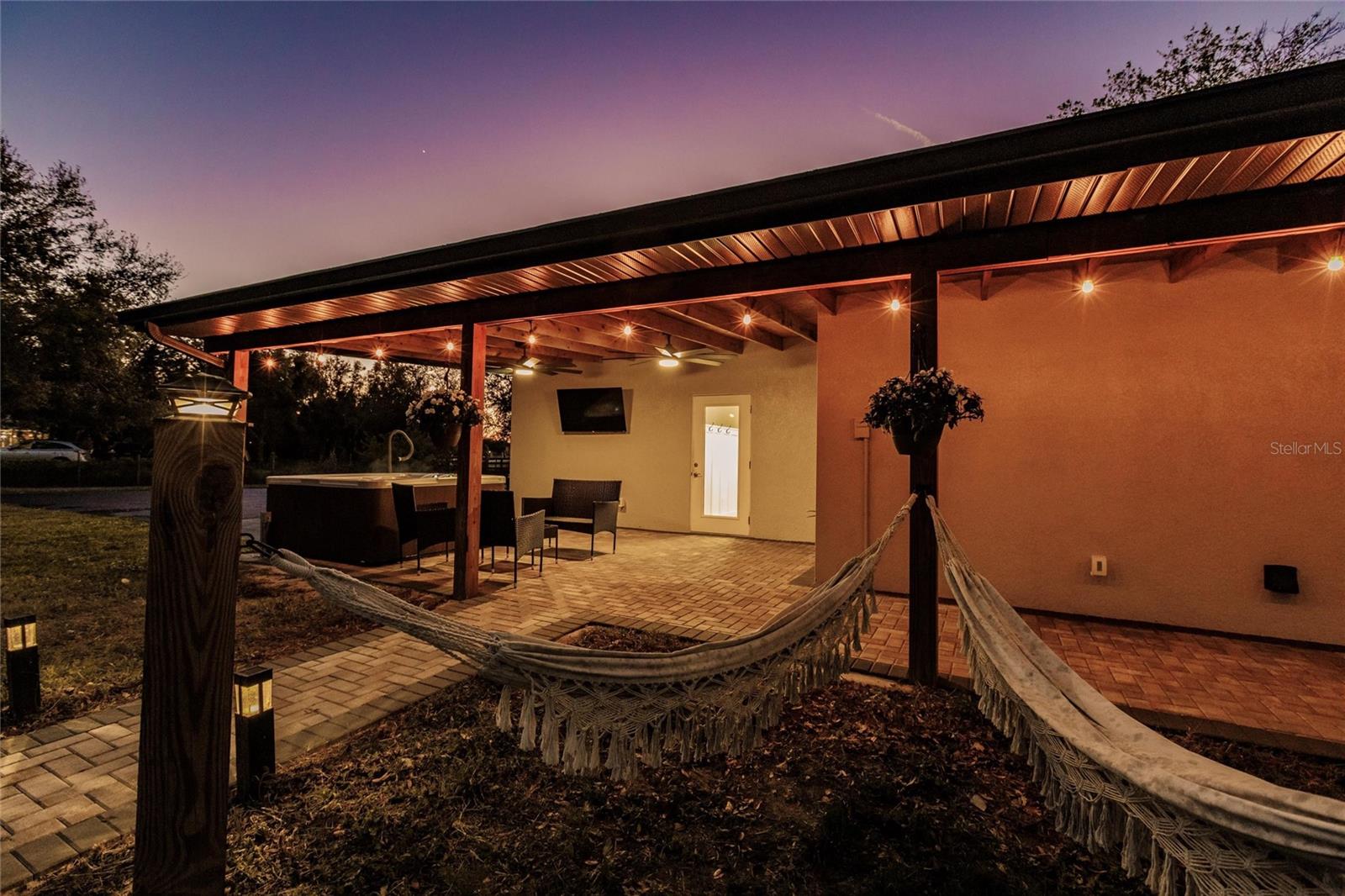 1010 ROBINHOOD DR, PUNTA GORDA, FL, 33982