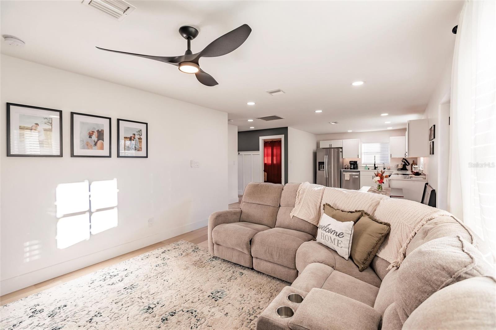 1010 ROBINHOOD DR, PUNTA GORDA, FL, 33982