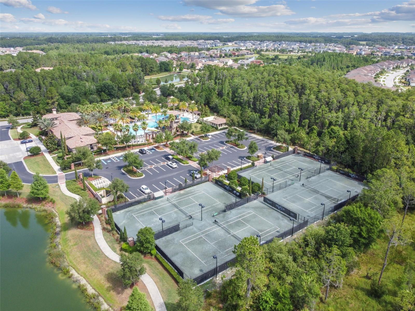 4383 ORTONA LN, WESLEY CHAPEL, FL, 33543