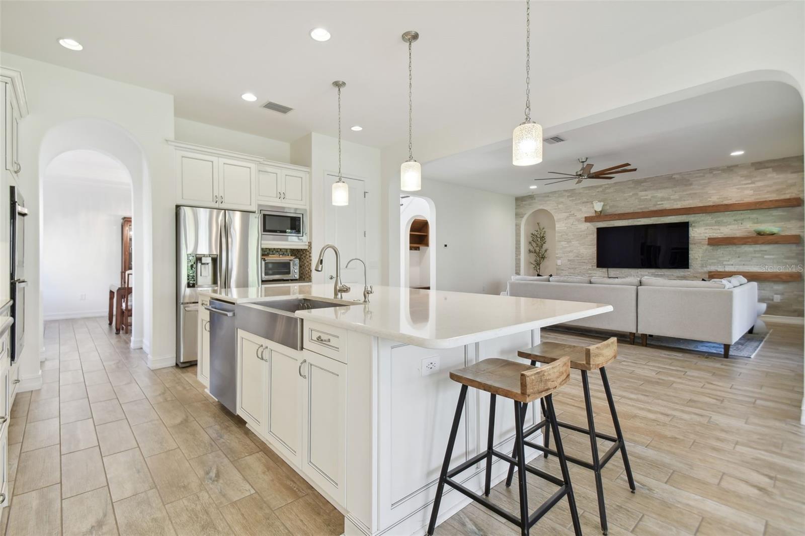 4383 ORTONA LN, WESLEY CHAPEL, FL, 33543