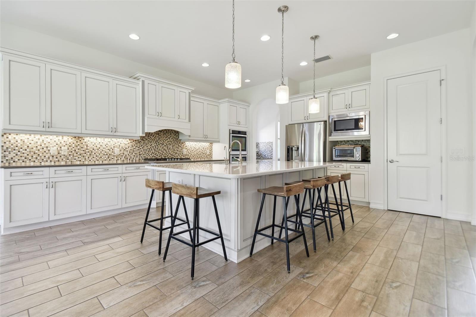 4383 ORTONA LN, WESLEY CHAPEL, FL, 33543