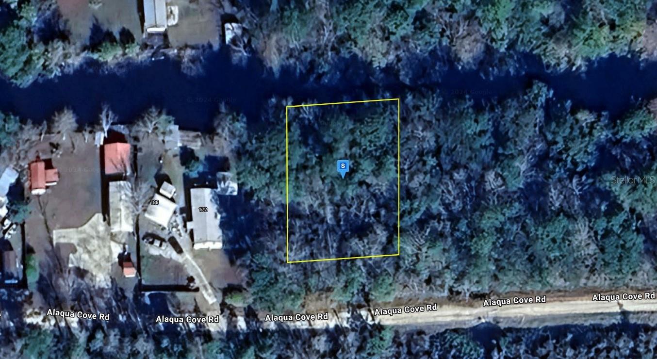 150 ALAQUA COVE RD, FREEPORT, FL, 32439