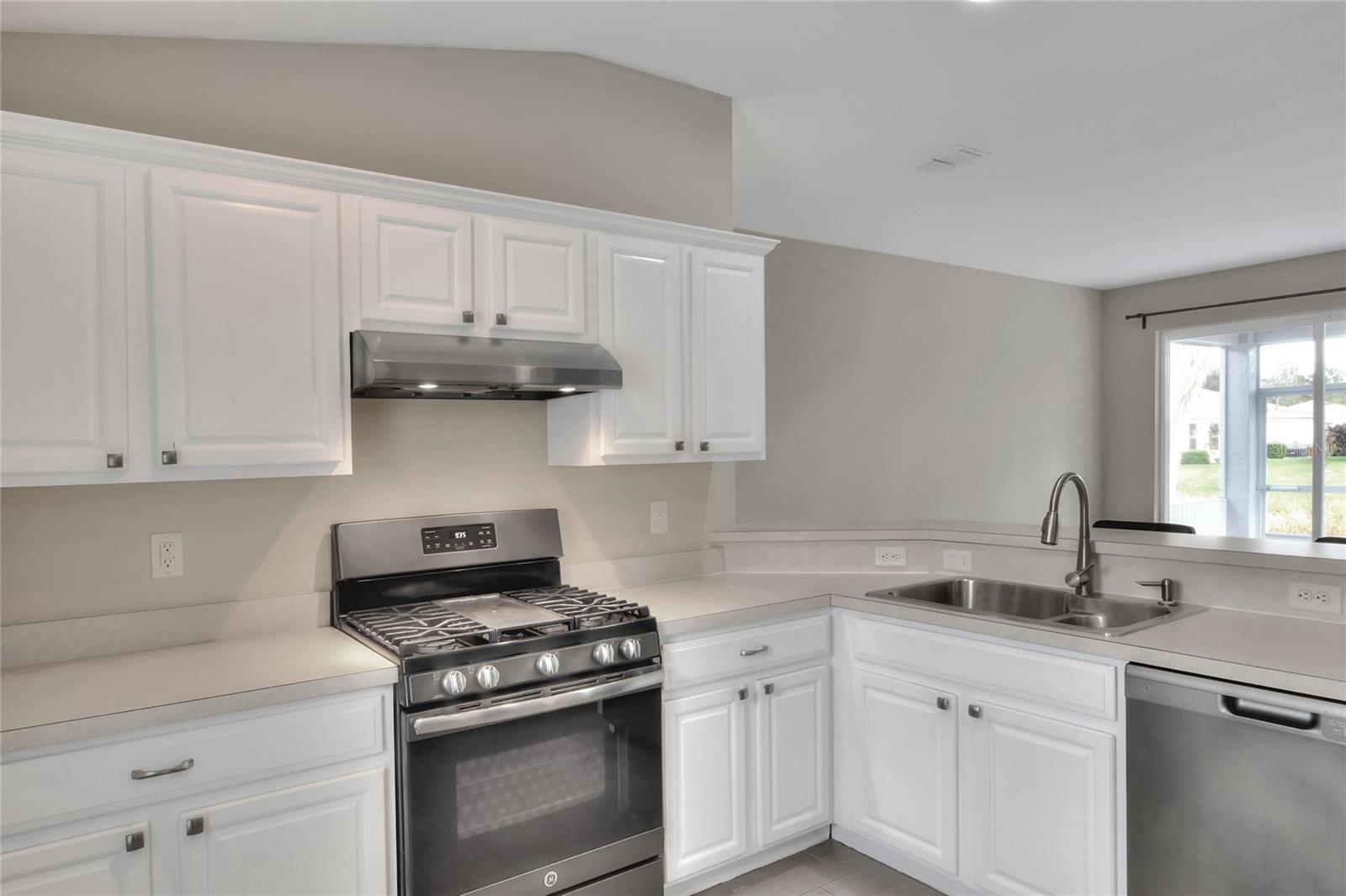 3348 WATERLUTE WAY, LAKELAND, FL, 33811