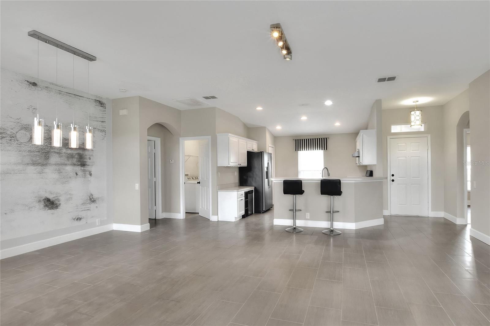 3348 WATERLUTE WAY, LAKELAND, FL, 33811