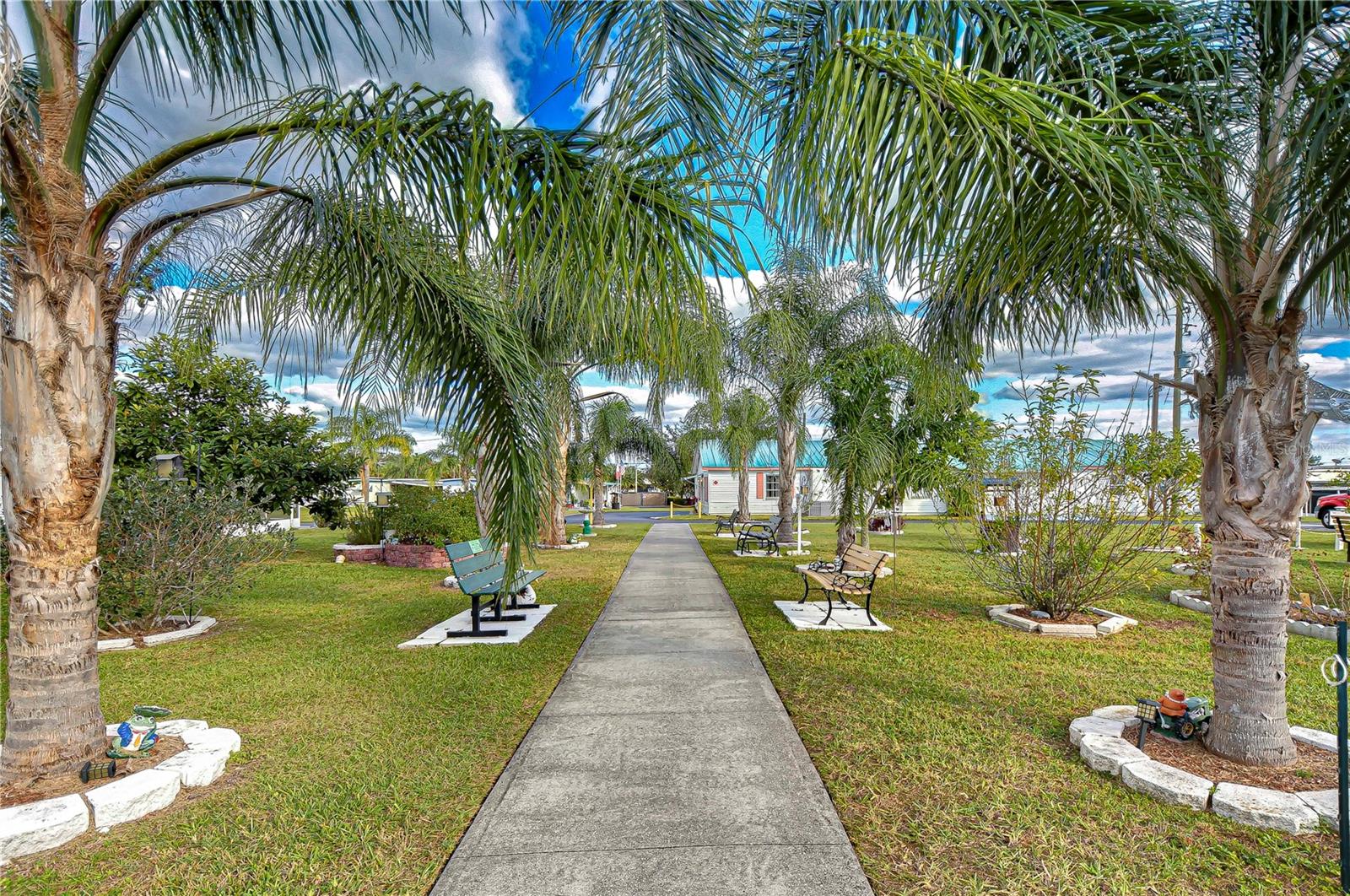 6049 MINERVA ST, ZEPHYRHILLS, FL, 33542