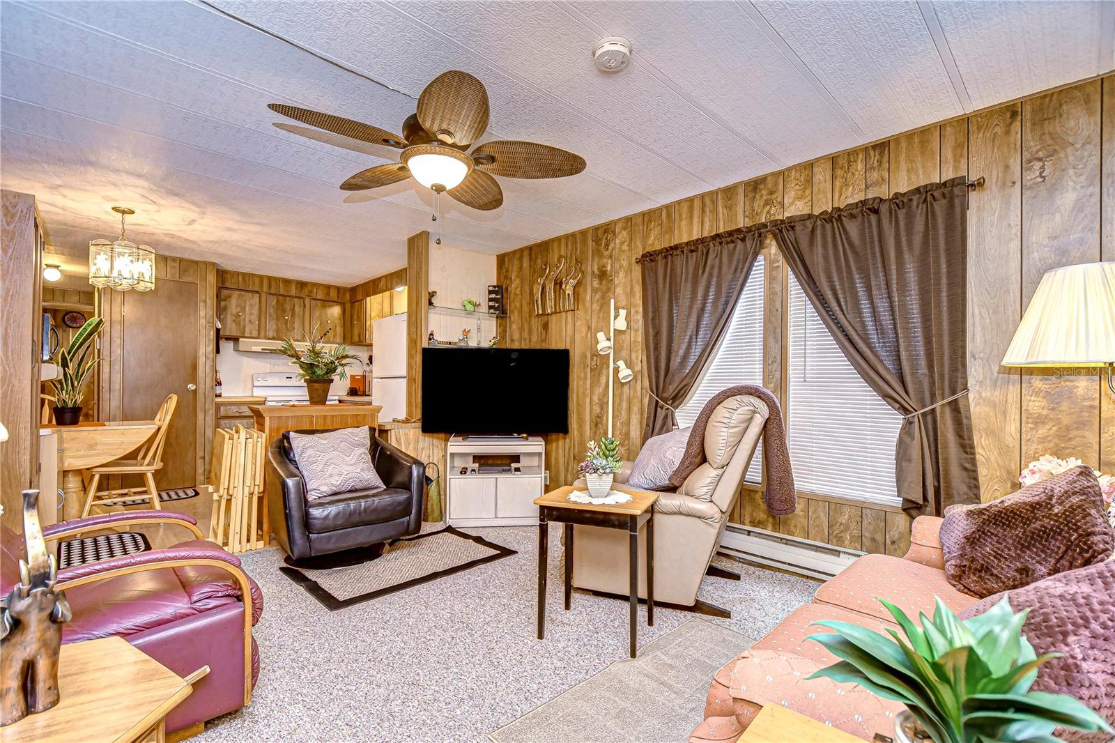 6049 MINERVA ST, ZEPHYRHILLS, FL, 33542