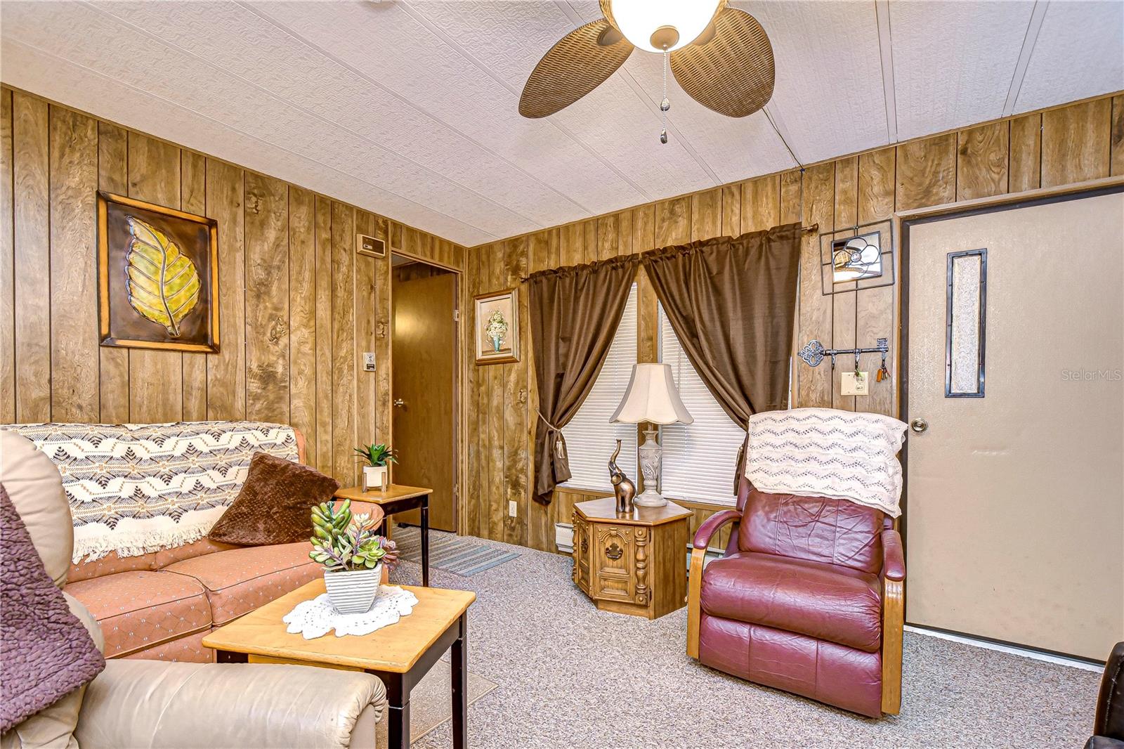 6049 MINERVA ST, ZEPHYRHILLS, FL, 33542