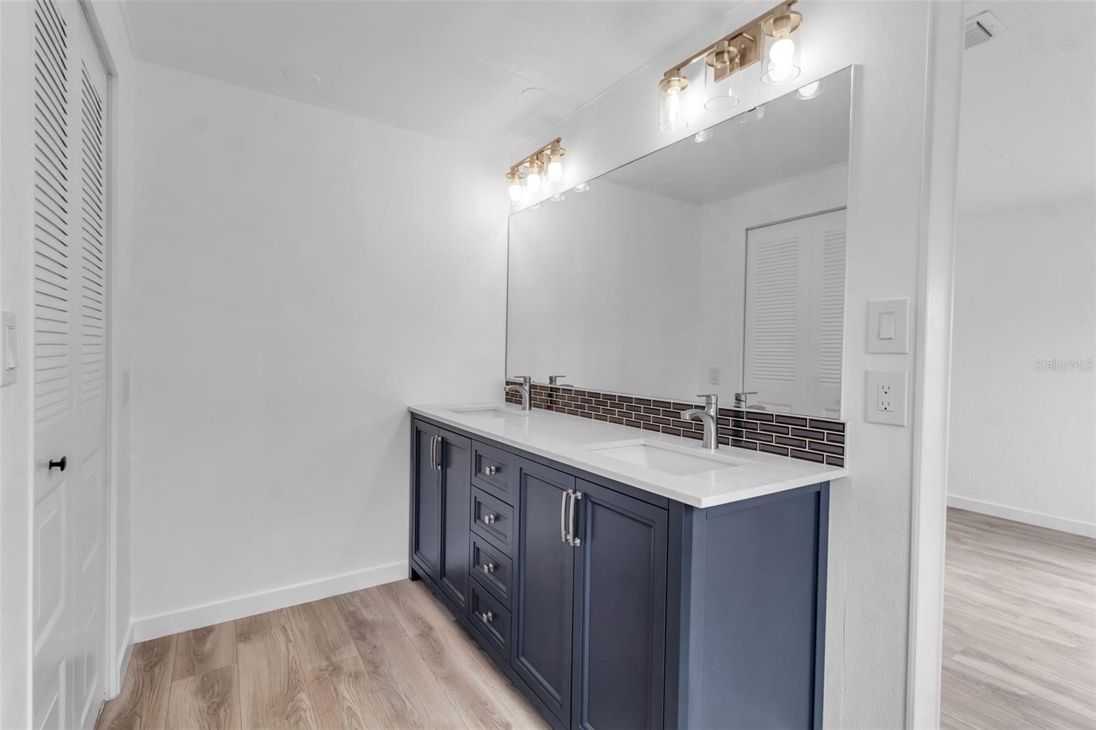 3 N DE LAS PALMAS ST, ENGLEWOOD, FL, 34223