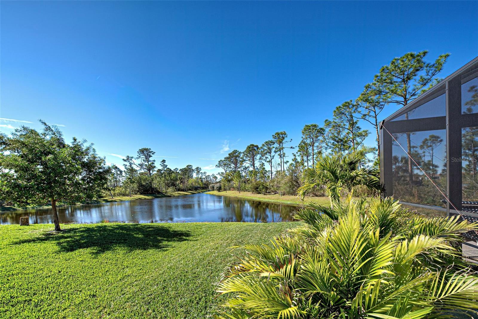 589 MISTIFLOWER CIR, NOKOMIS, FL, 34275