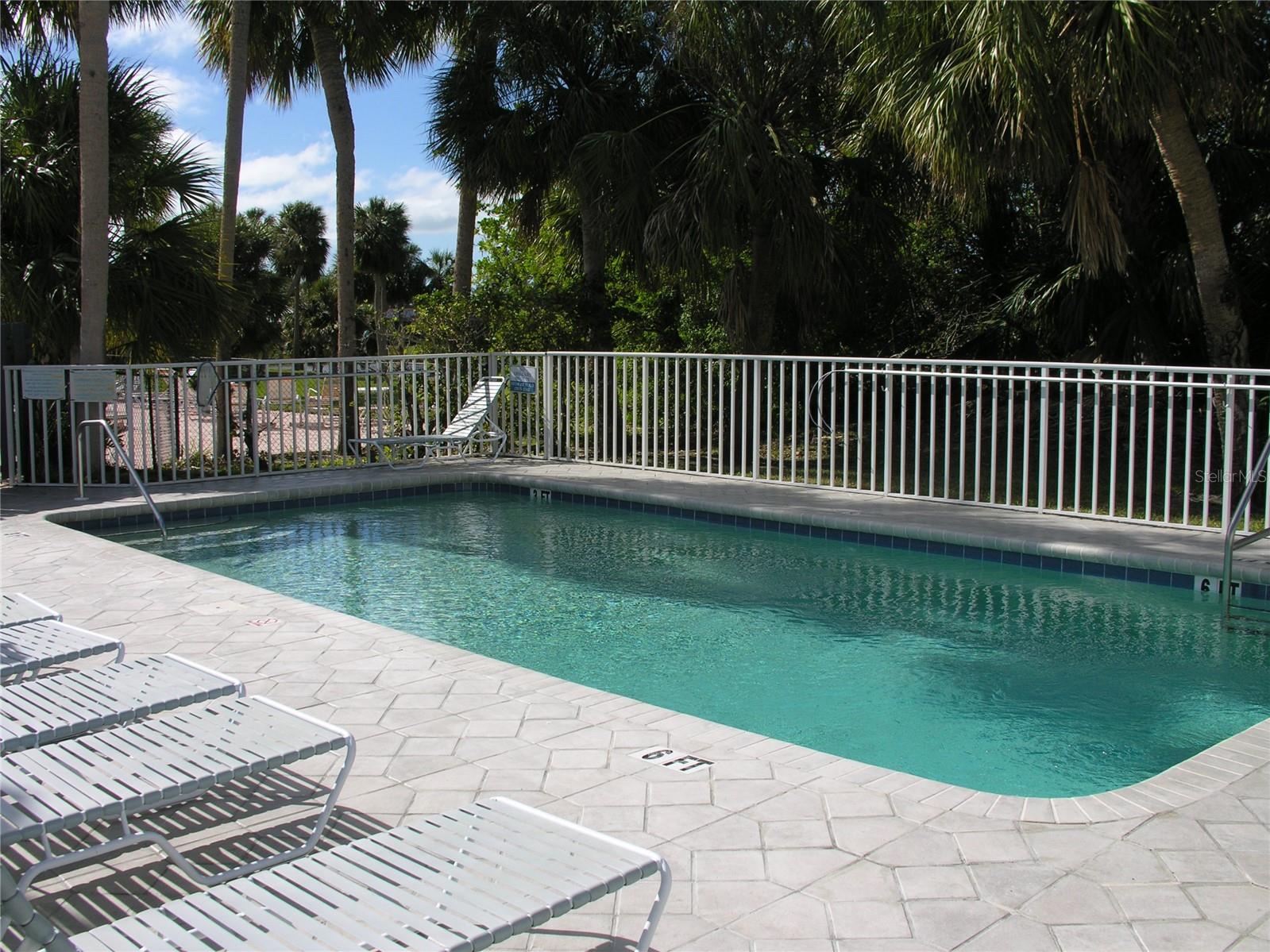7294 CLOISTER DR #8, SARASOTA, FL, 34231