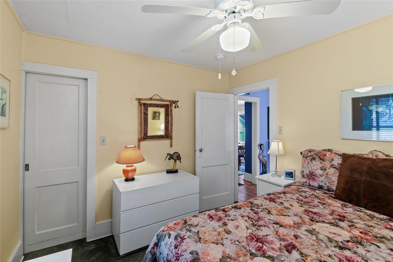 402 OAKWOOD AVE, NEW SMYRNA BEACH, FL, 32169