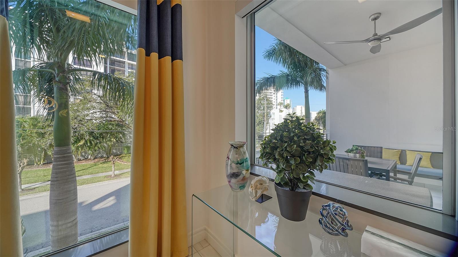 711 S PALM AVE #203, SARASOTA, FL, 34236