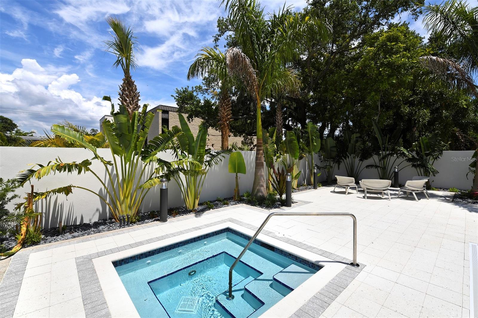 711 S PALM AVE #203, SARASOTA, FL, 34236