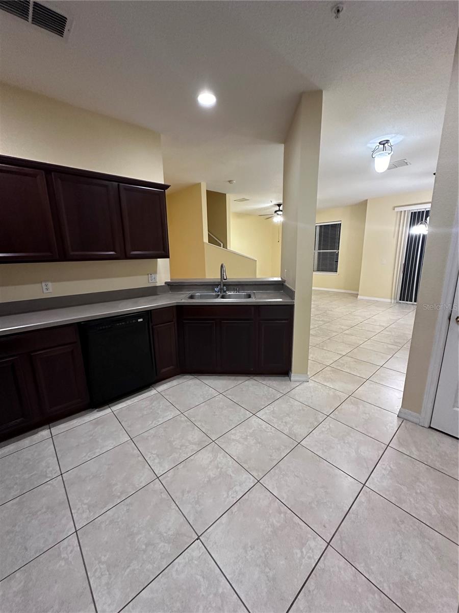 6430 S GOLDENROD RD #15B, ORLANDO, FL, 32822