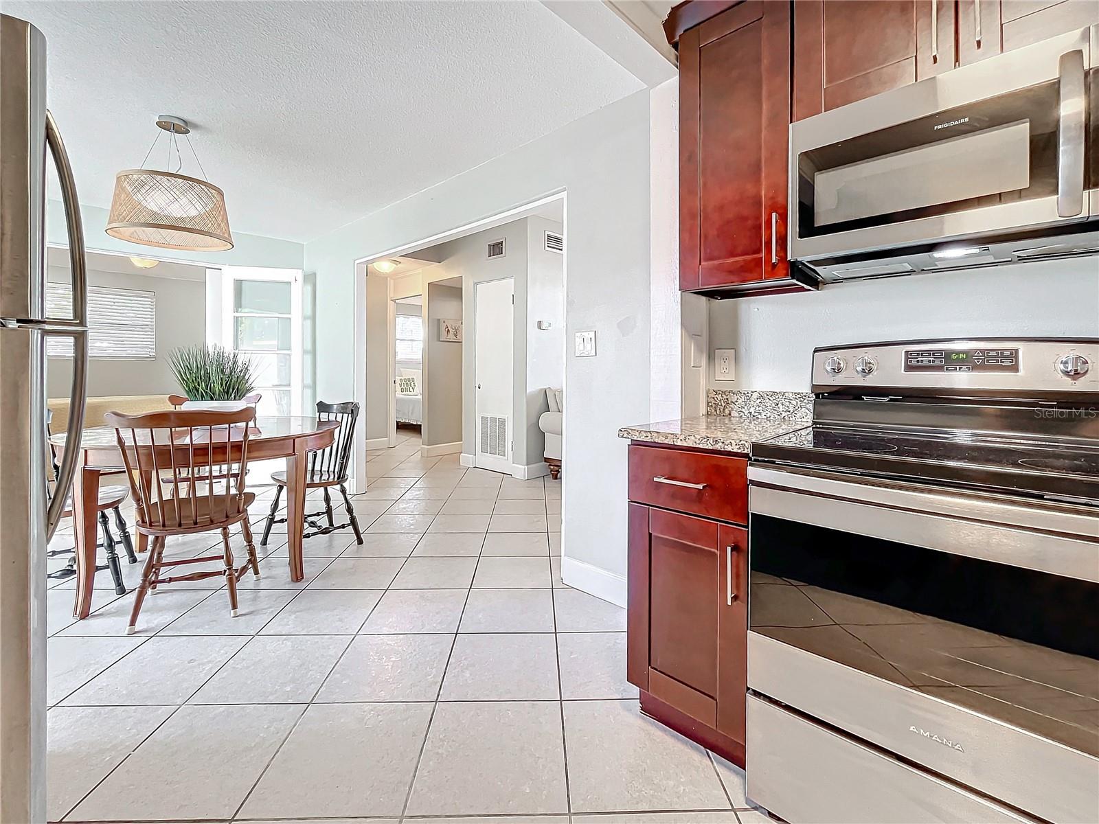 516 64TH ST S, ST PETERSBURG, FL, 33707