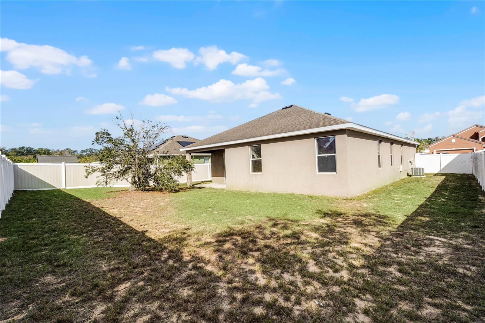326 HIGHLAND MEADOWS AVE, DAVENPORT, FL, 33837