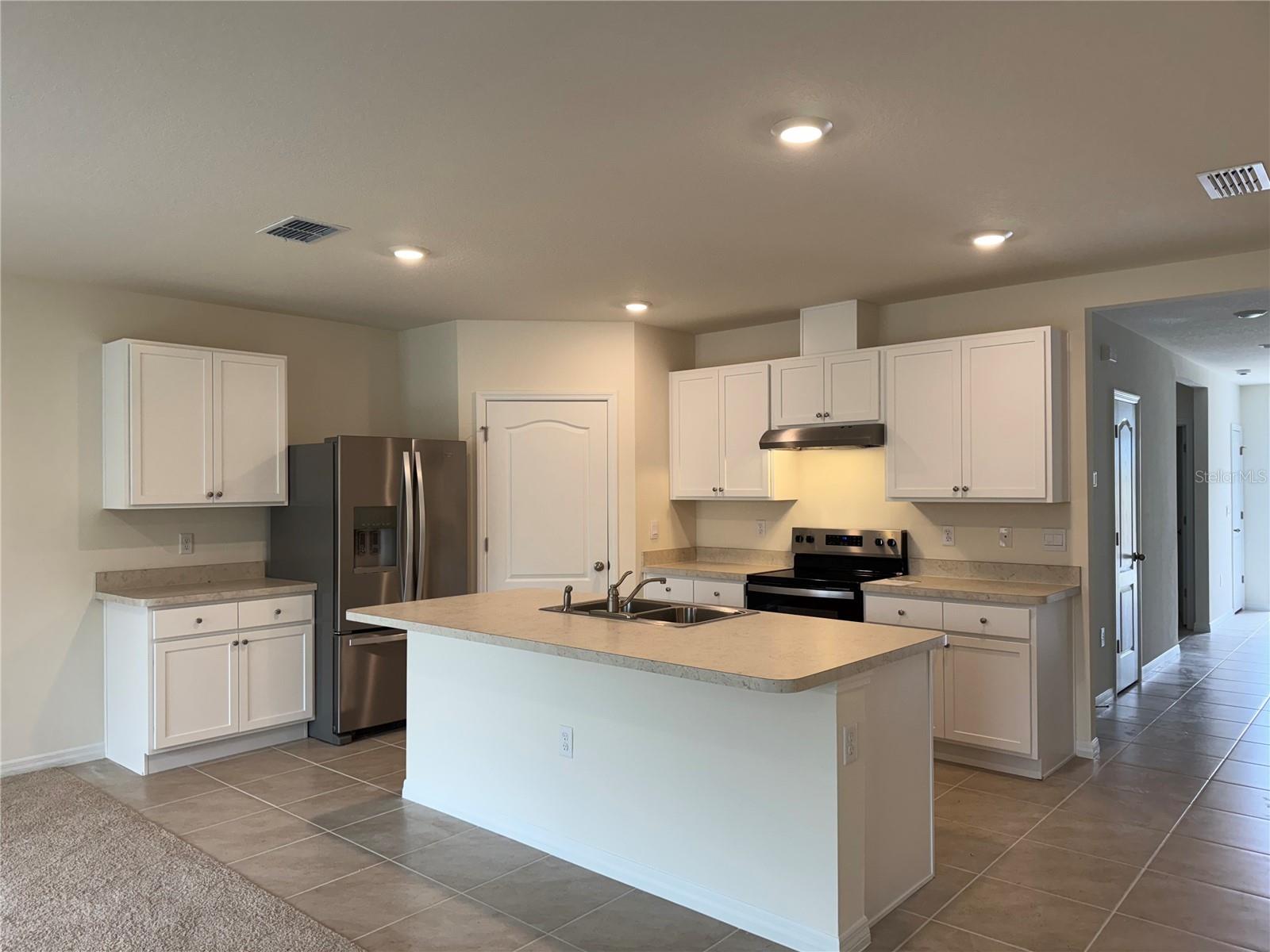 642 N DELMONTE CT, KISSIMMEE, FL, 34758