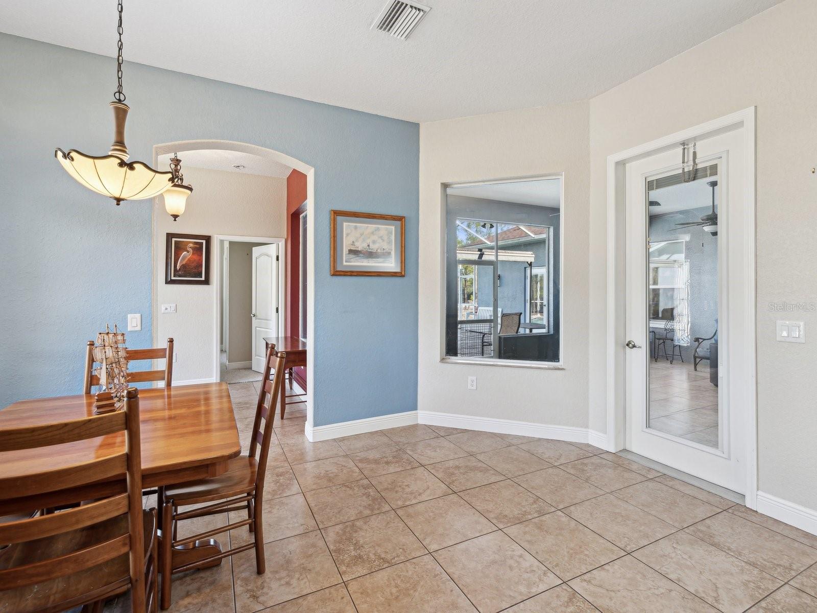 18134 POWERLINE RD, DADE CITY, FL, 33523