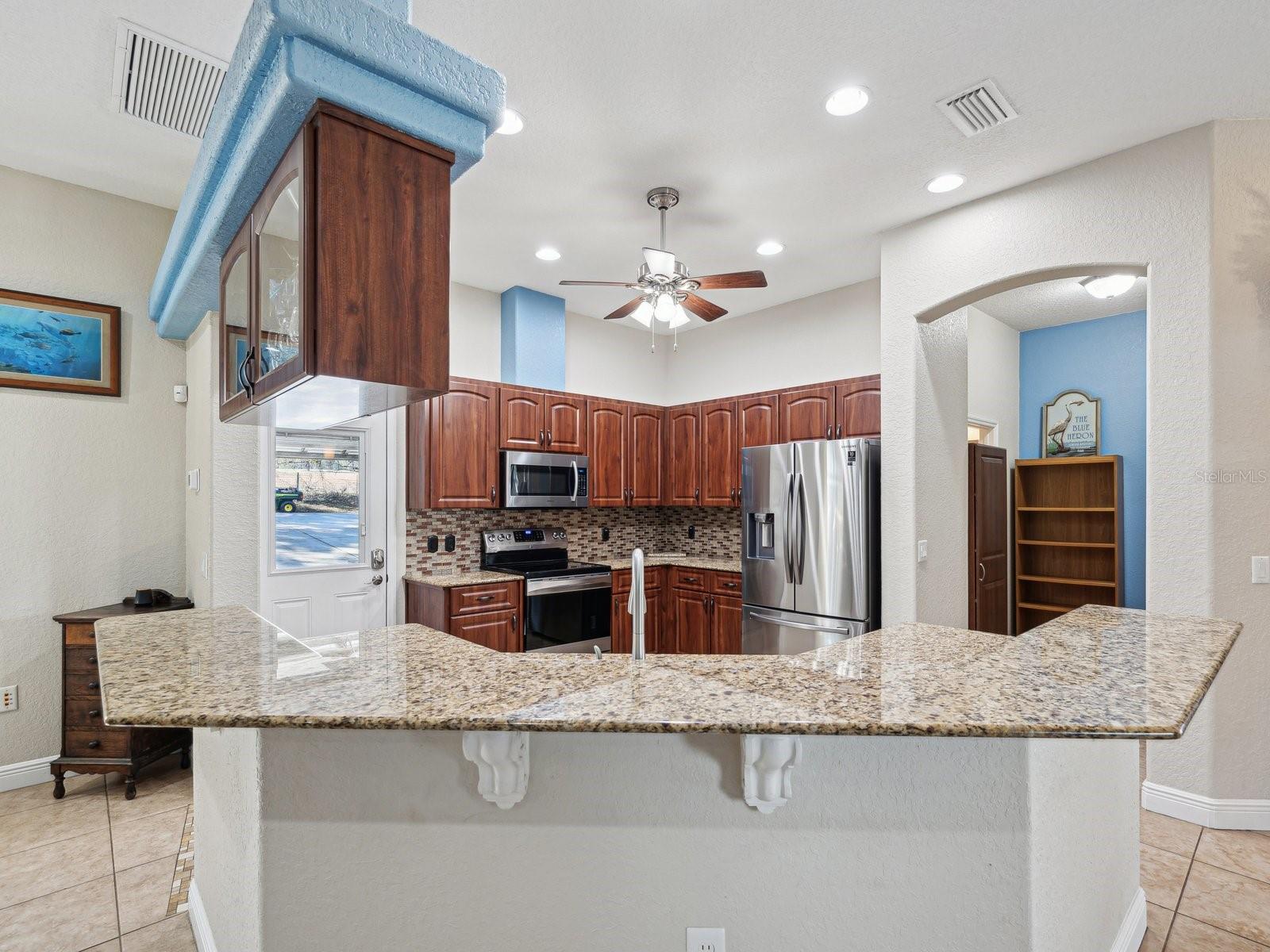 18134 POWERLINE RD, DADE CITY, FL, 33523