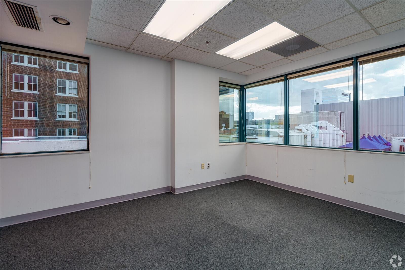 14 E WASHINGTON ST, ORLANDO, FL, 32801
