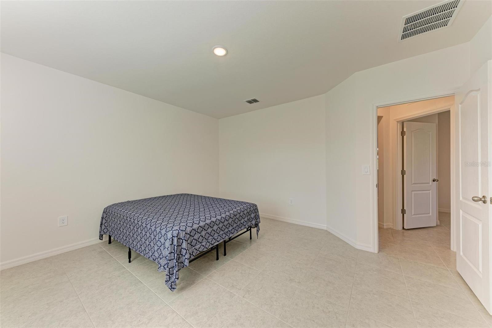 3332 ELKCAM BLVD, PORT CHARLOTTE, FL, 33952