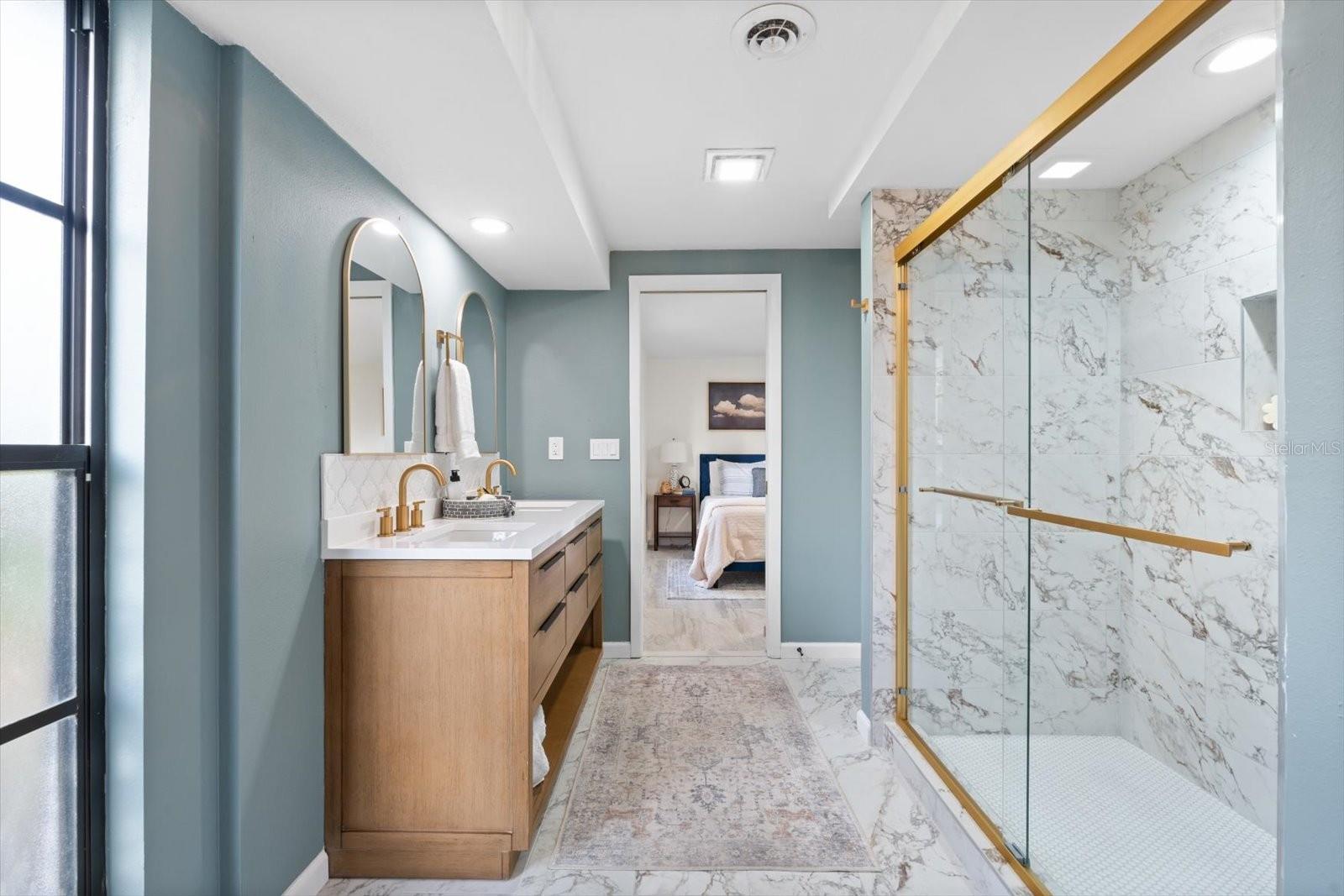 717 ROANOKE RD, VENICE, FL, 34293